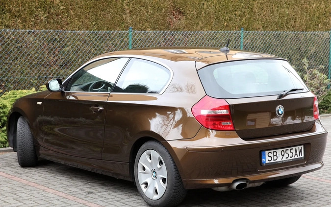 BMW Seria 1 cena 29400 przebieg: 79700, rok produkcji 2009 z Kałuszyn małe 211